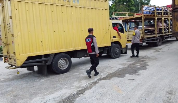 Patroli Dialogis Polsek Rantau Selamat Perkuat Sinergi dengan Masyarakat Jaga Kamtibmas
