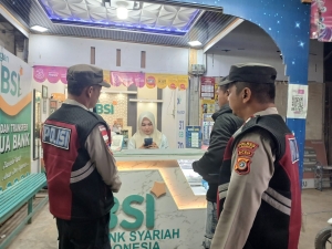 Polsek Manyak Payed Intensifkan Patroli Malam Demi Menjaga Keamanan dan Ketertiban Masyarakat