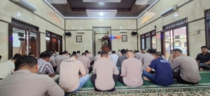 Polres Langsa Gelar Binrohtal untuk Perkuat Keimanan dan Integritas Personel