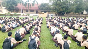 Sat Binmas Polres Langsa Edukasi Siswa SMKN 2 Langsa Melalui Program Polisi Saweu Sikula