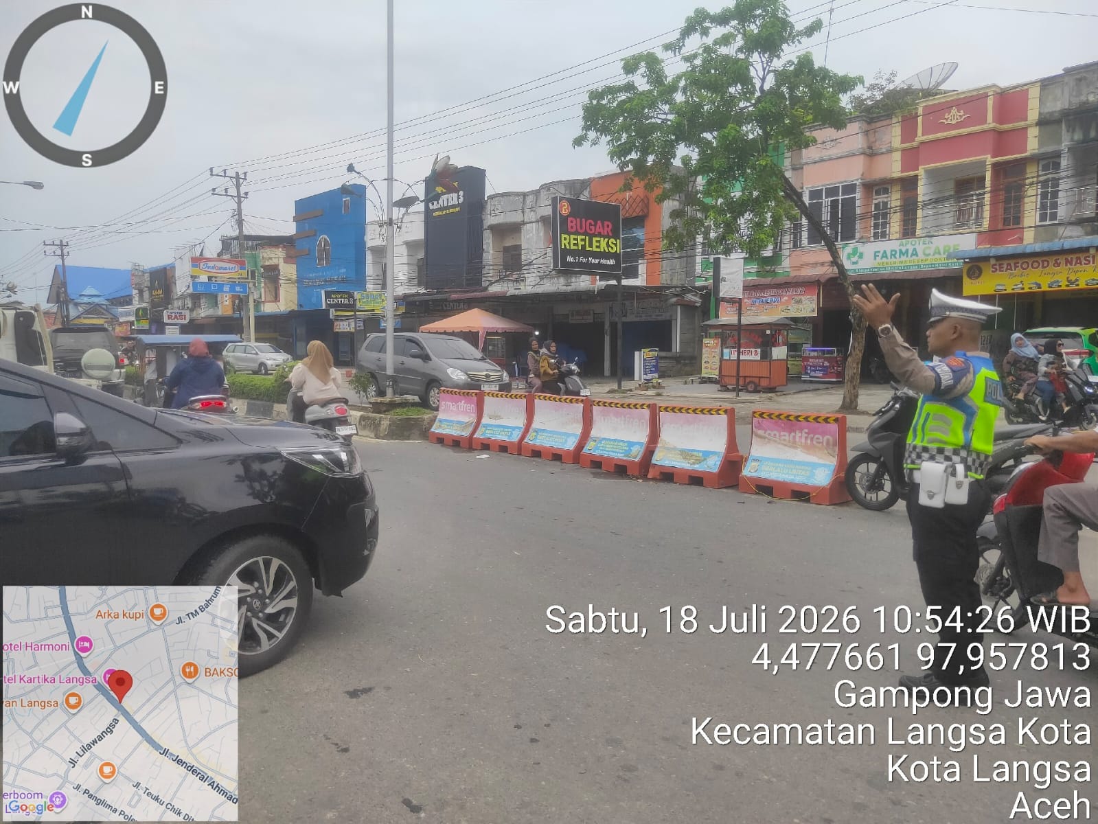 Sat Lantas Polres Langsa Intensifkan Pengaturan Arus Kendaraan di Kawasan SPBU Harapan