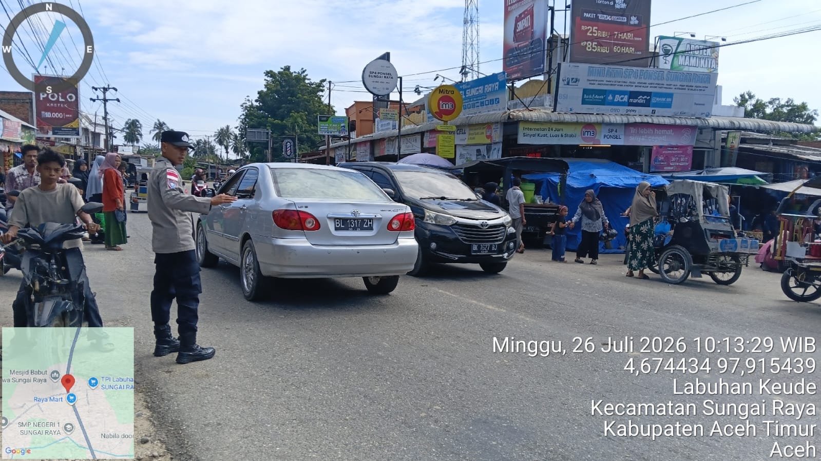 Polsek Sungai Raya Optimalkan Protap 01 Demi Kelancaran Arus Lalu Lintas di Pasar Pekan