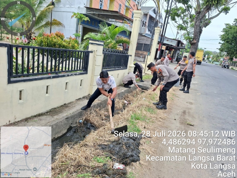 Polsek Langsa Tingkatkan Kebersihan Mako Melalui Kegiatan Korve Bersama