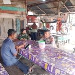 Satpolairud Polres Langsa Tingkatkan Patroli Dialogis di TPI Kuala Langsa Demi Keselamatan Nelayan