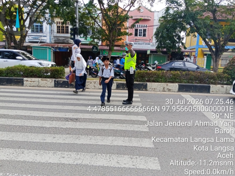 Satlantas Polres Langsa Optimalkan Strong Point Pagi untuk Kelancaran Arus Lalu Lintas