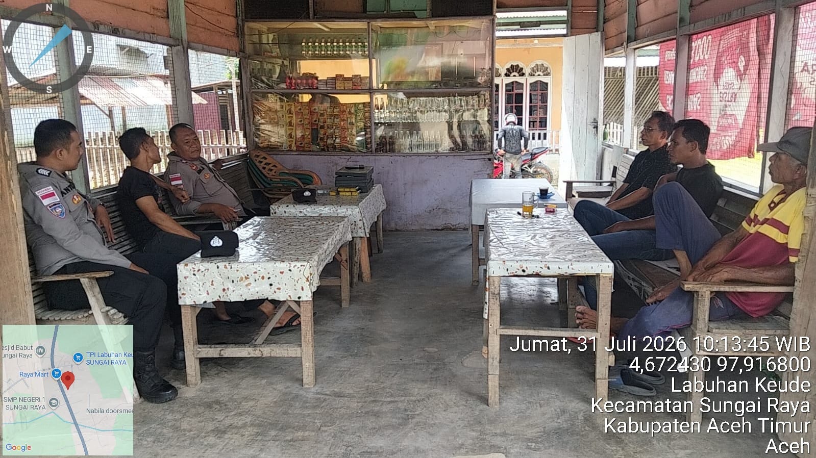 Polsek Sungai Raya Intensifkan Patroli Harkamtibmas untuk Jaga Aktivitas Masyarakat Tetap Kondusif