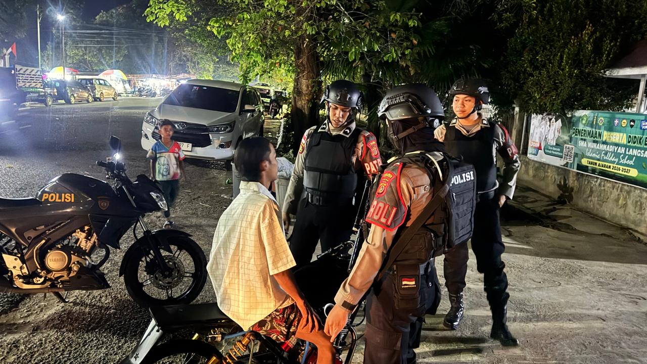 Patroli Perintis Presisi Sat Samapta Polres Langsa Perkuat Pengamanan Wilayah pada Malam Hari