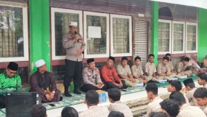 Polisi Saweu Sikula dan Yasinan Bersama Perkuat Pembinaan Karakter Pelajar di MAN 1 Langsa