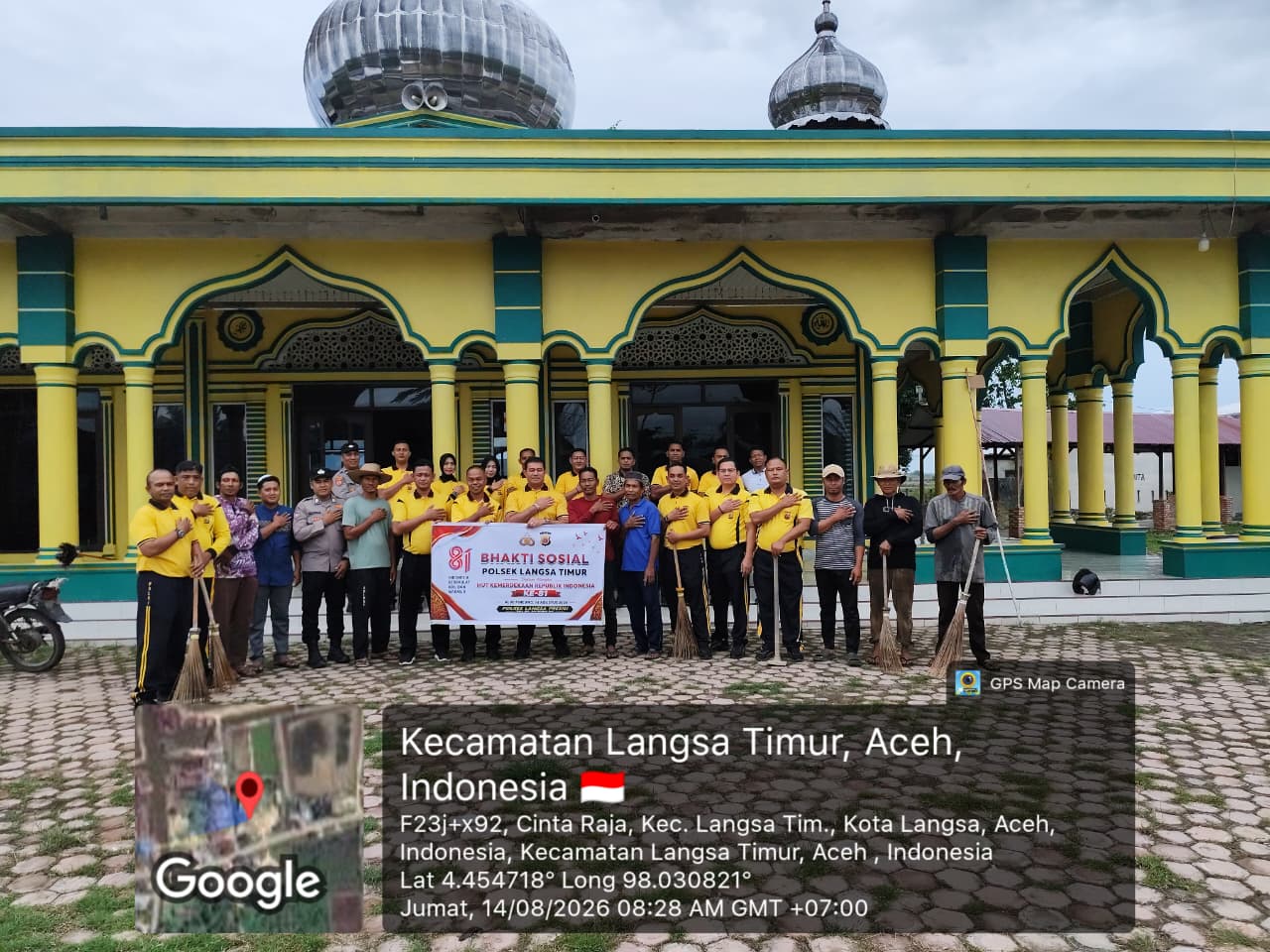 Polsek Langsa Timur Gelar Gotong Royong Sambut HUT RI Ke-81