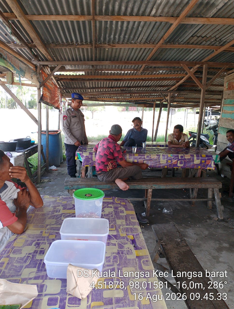 Sat Polairud Polres Langsa Tingkatkan Patroli Dialogis Di Pelabuhan TPI Kuala Langsa