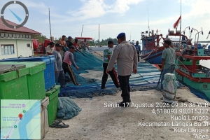 Sat Polairud Polres Langsa Perkuat Pengawasan Keselamatan Nelayan Di TPI Kuala Langsa