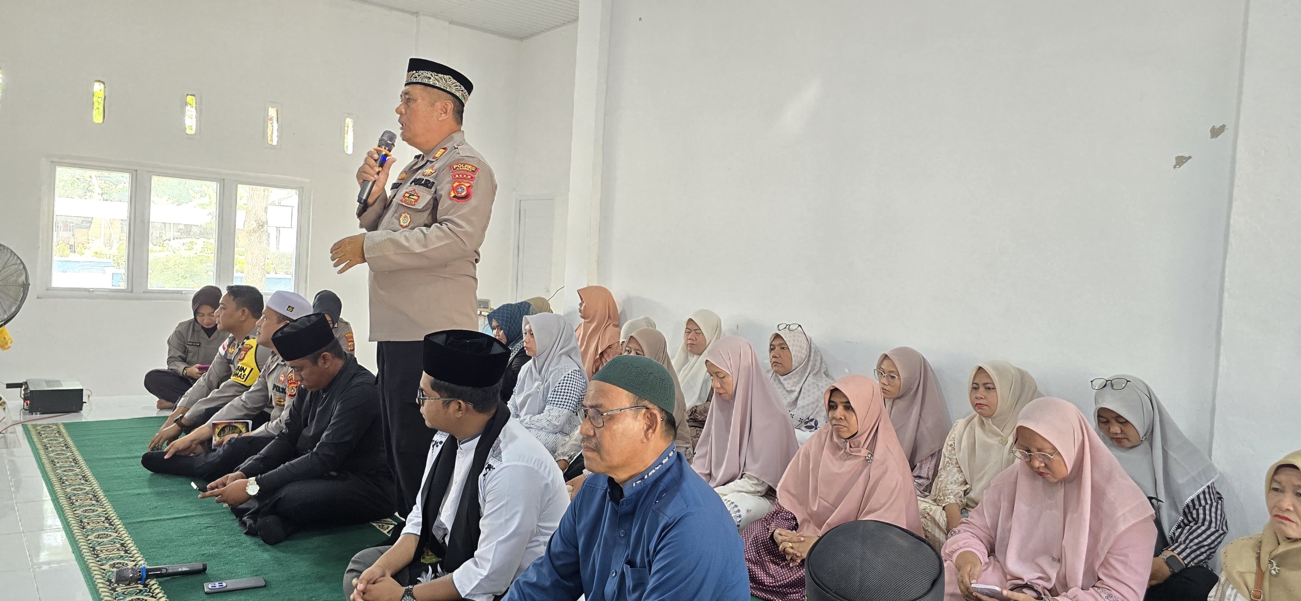 Polisi Saweu Sikula Satbinmas Polres Langsa Perkuat Pembinaan Kamtibmas Di SMKN 6