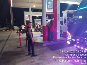 Polsek Rantau Selamat Perkuat Patroli Dialogis Di Bayeun Pada Malam Hari