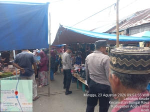Polsek Sungai Raya Tingkatkan Patroli Harkamtibmas Pantau Aktivitas Warga