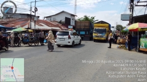 Polsek Sungai Raya Hadirkan Pelayanan Kepolisian Di Simpang Pasar Pekan