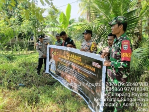 Polsek Sungai Raya Bersama TNI Tingkatkan Patroli Karhutla