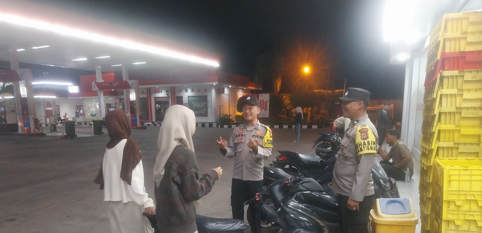 Patroli Polsek Langsa Barat Perkuat Kamtibmas Dan Pantau Aktivitas Masyarakat