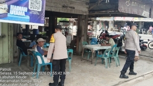 Polsek Sungai Raya Perkuat Patroli Harkamtibmas, Pantau Aktivitas Warga