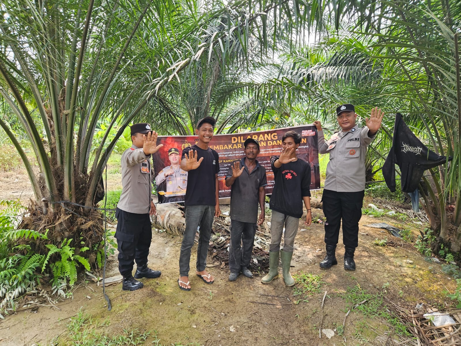 Polsek Birem Bayeun Gencarkan Sosialisasi Karhutla, Ajak Warga Lindungi Hutan Dan Lahan