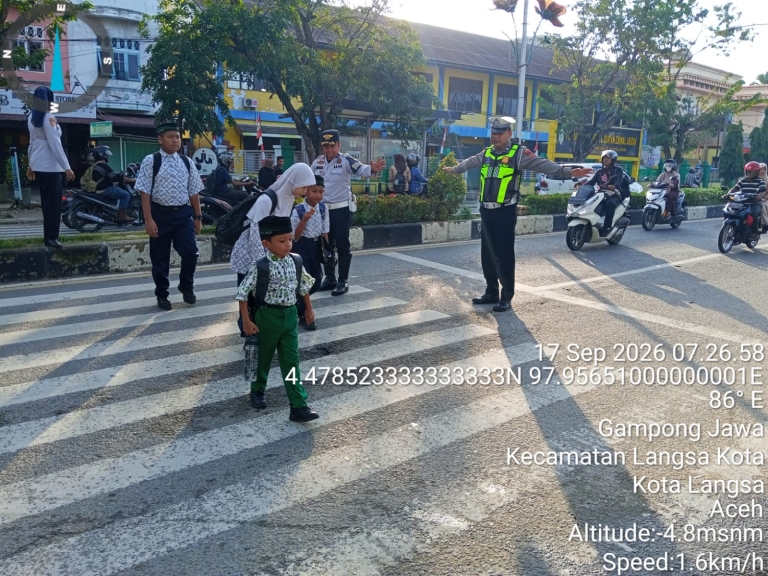 Satlantas Polres Langsa Perkuat Strong Point Pagi, Wujudkan Kelancaran Arus Lalu Lintas