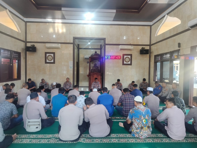 Polres Langsa Gelar Binrohtal, Perkuat Pembinaan Rohani Dan Mental Personel