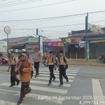 Polsek Manyak Payed Perkuat Pengaturan Lalu Lintas Di Sekitar Sekolah
