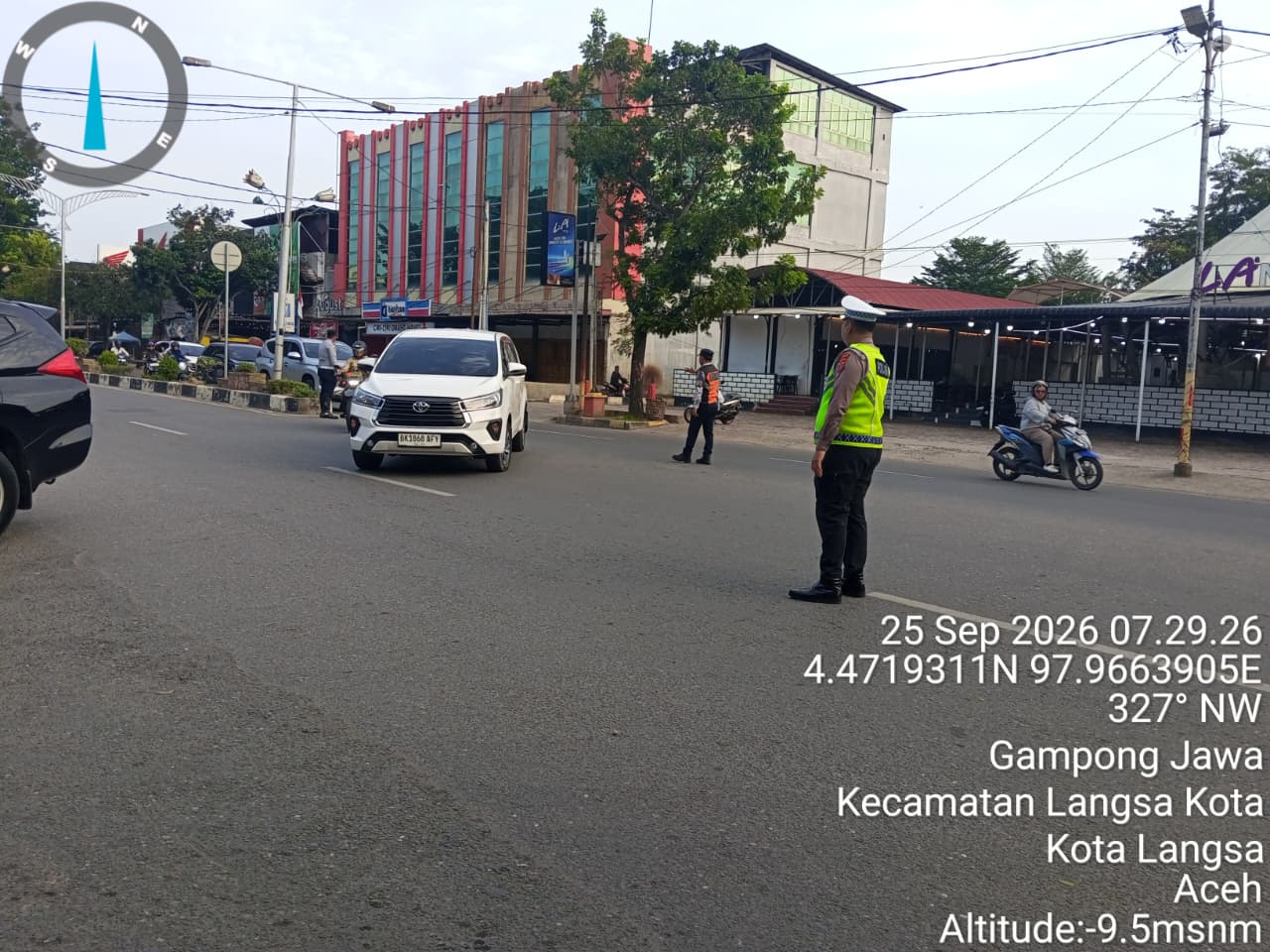 Satlantas Polres Langsa Perkuat Strong Point Pagi, Kawal Kelancaran Arus Lalu Lintas