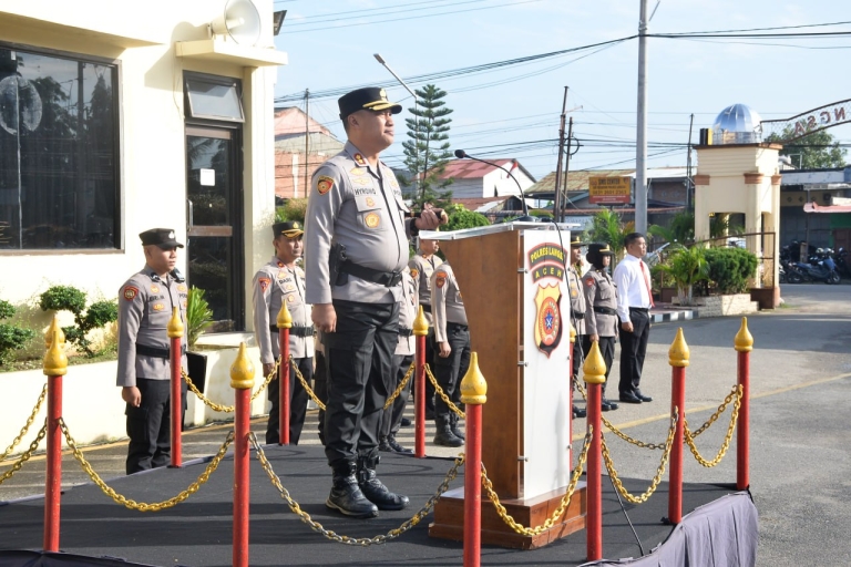 138 Personel Polres Langsa Terima Penghargaan, Kapolres: Jangan Cepat Berpuas Hati