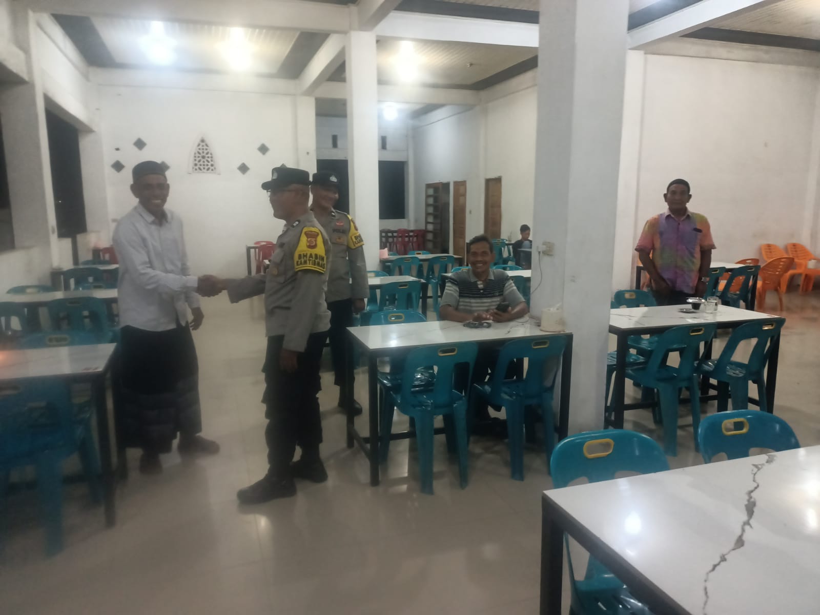 Polsek Langsa Barat Tingkatkan Patroli Harkamtibmas Pantau Aktivitas Warga