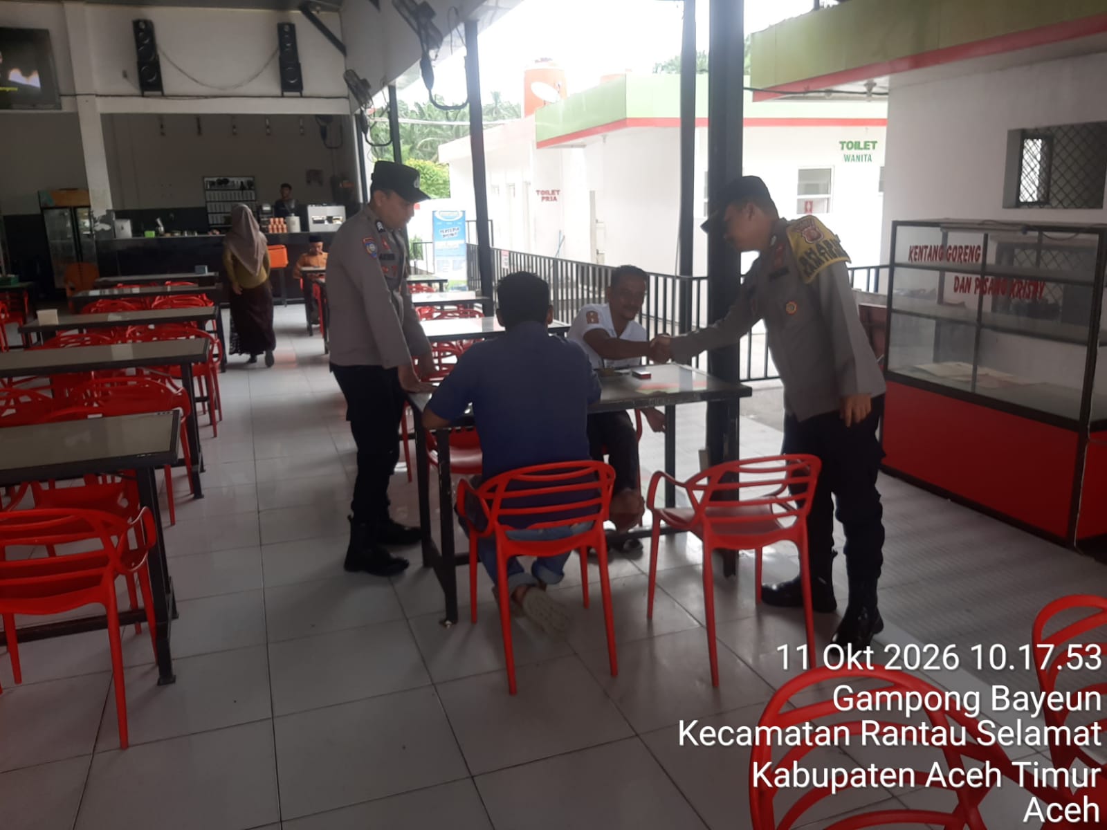 Polsek Rantau Selamat Sambangi Warga Bayeun, Perkuat Pencegahan Kriminalitas Dan Jaga Kamtibmas