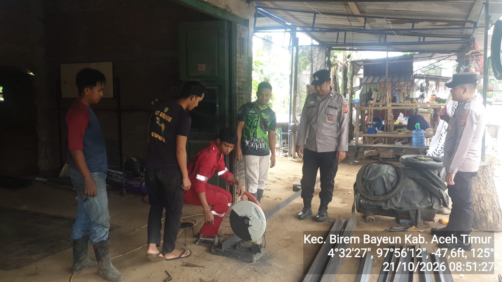 Polsek Birem Bayeun Gencarkan Patroli, Cegah Pencurian Tandan Buah Segar Kelapa Sawit