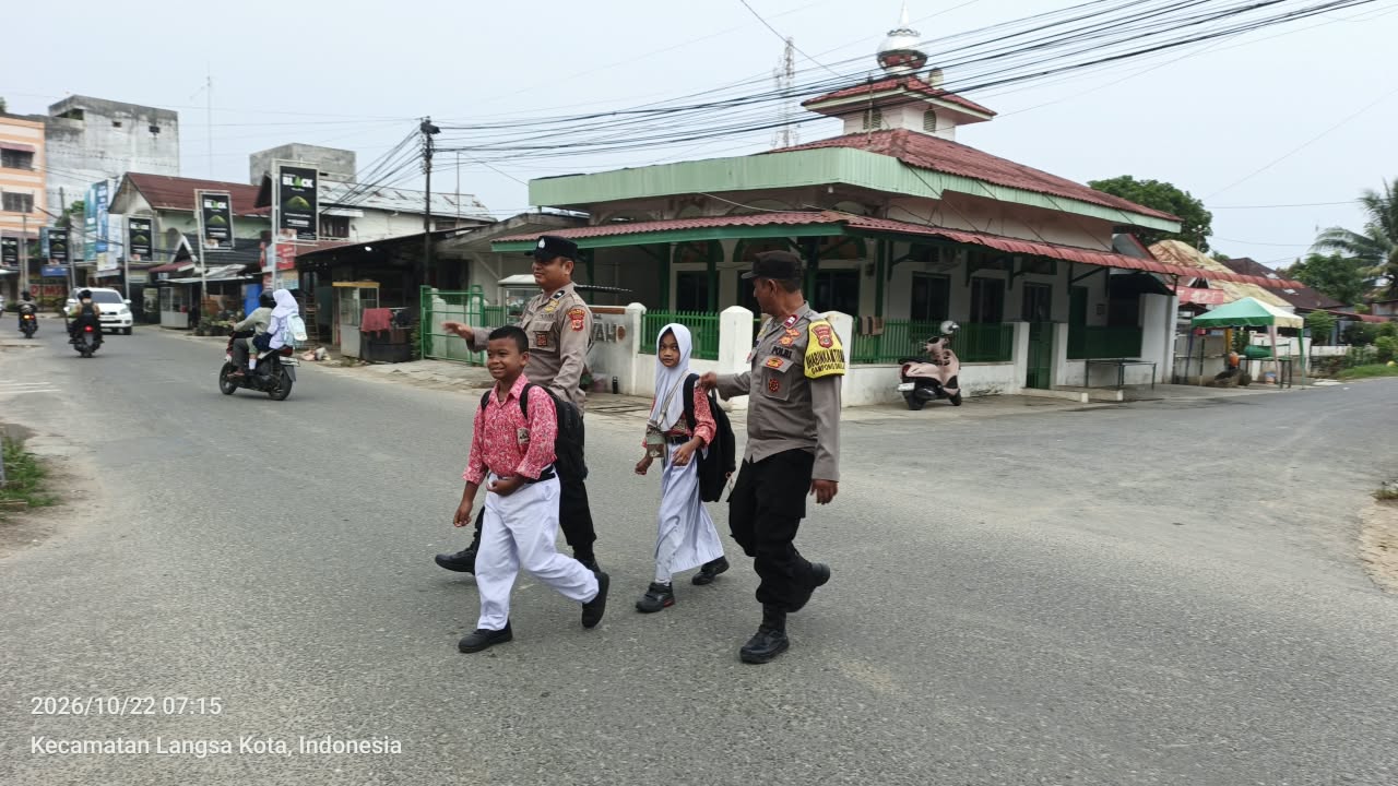 Polsek Langsa Gelar Pengaturan Lalu Lintas Pagi, Wujudkan Kamseltibcarlantas Dan Pelayanan Prima