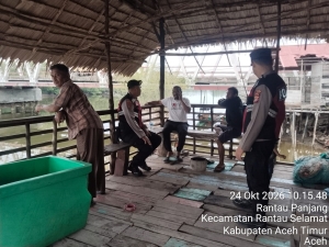 Polsek Rantau Selamat Intensifkan Patroli Dialogis, Cegah Kriminalitas Di Desa Rantau Panjang